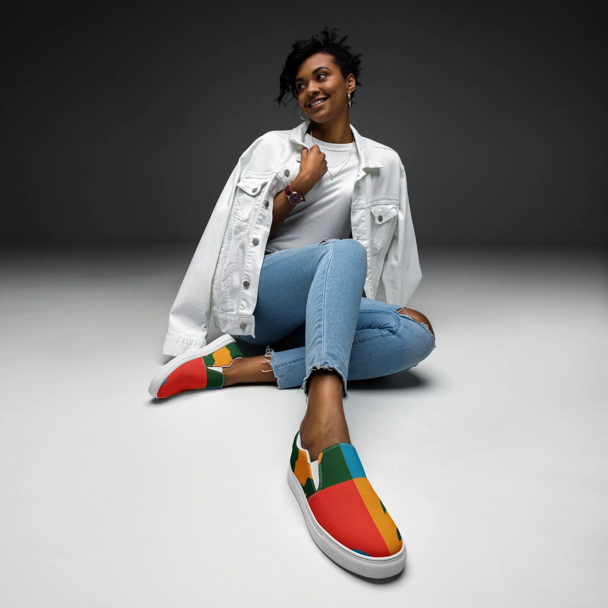AFRICA WARHOL Women’s Slip-On Canvas Shoes (Bright)