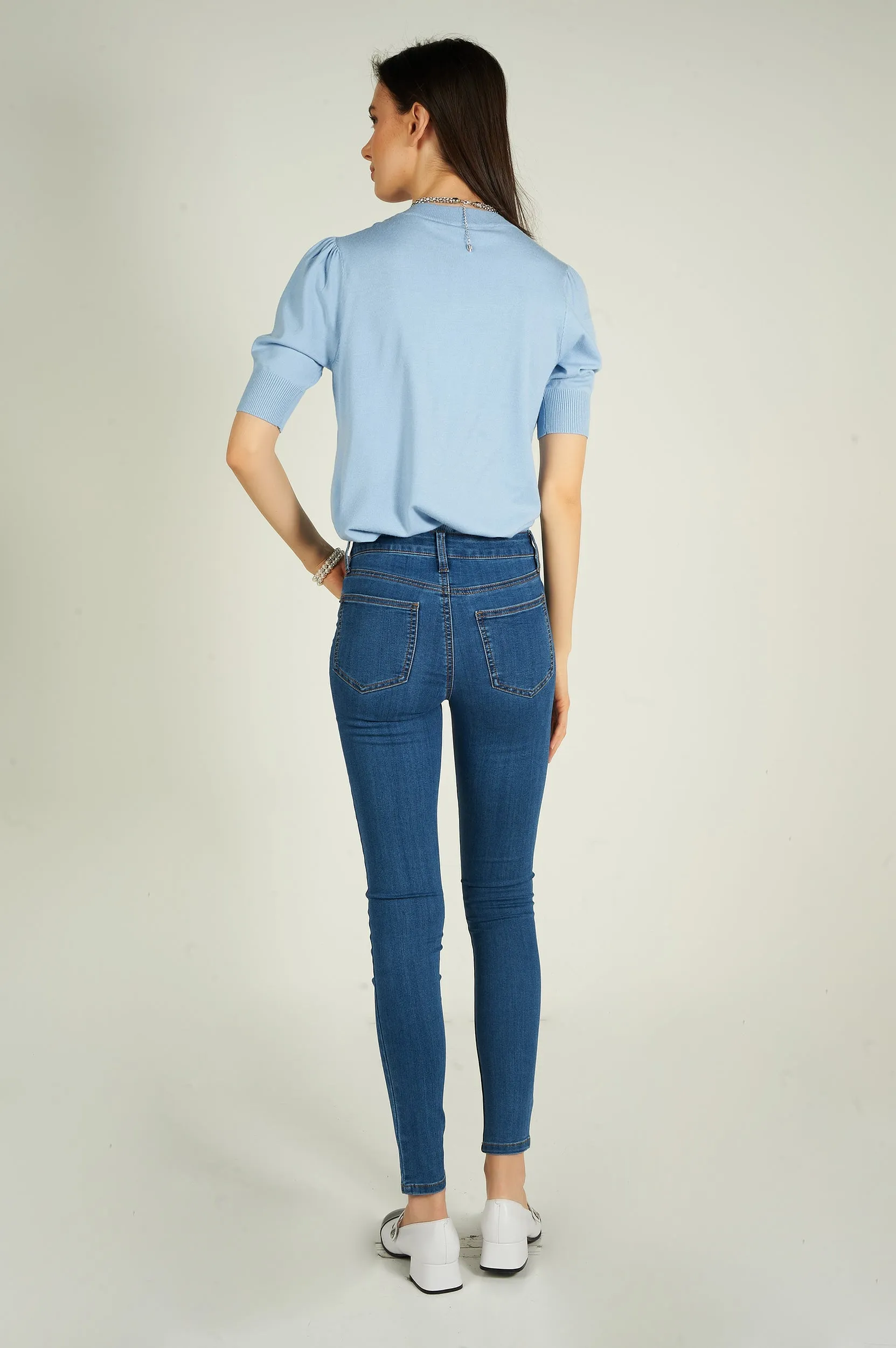 Jean à jambe étroite - CJ21038H18B - (E-C16)
