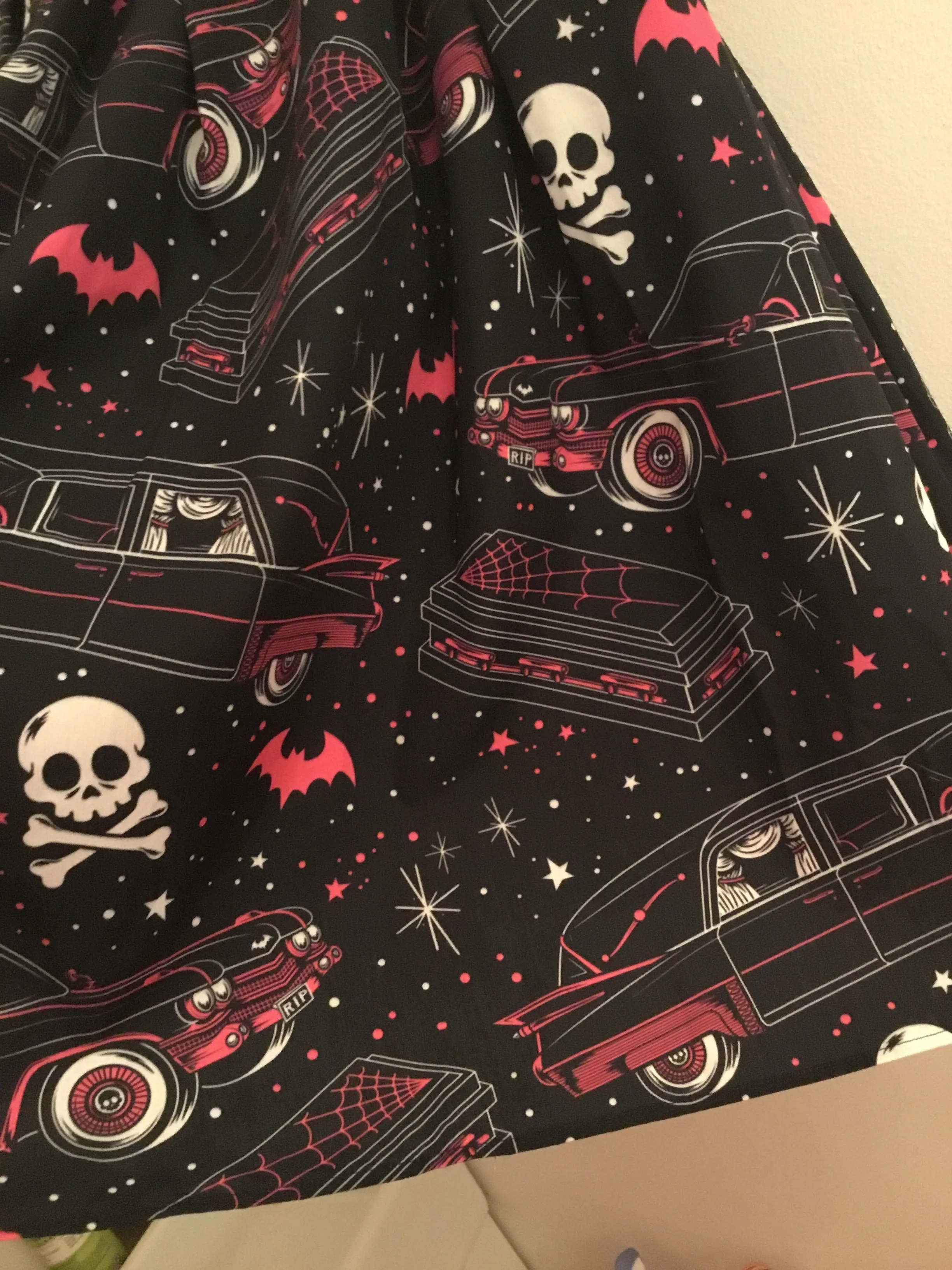 Pink Bat Skull Car Skirt - Large