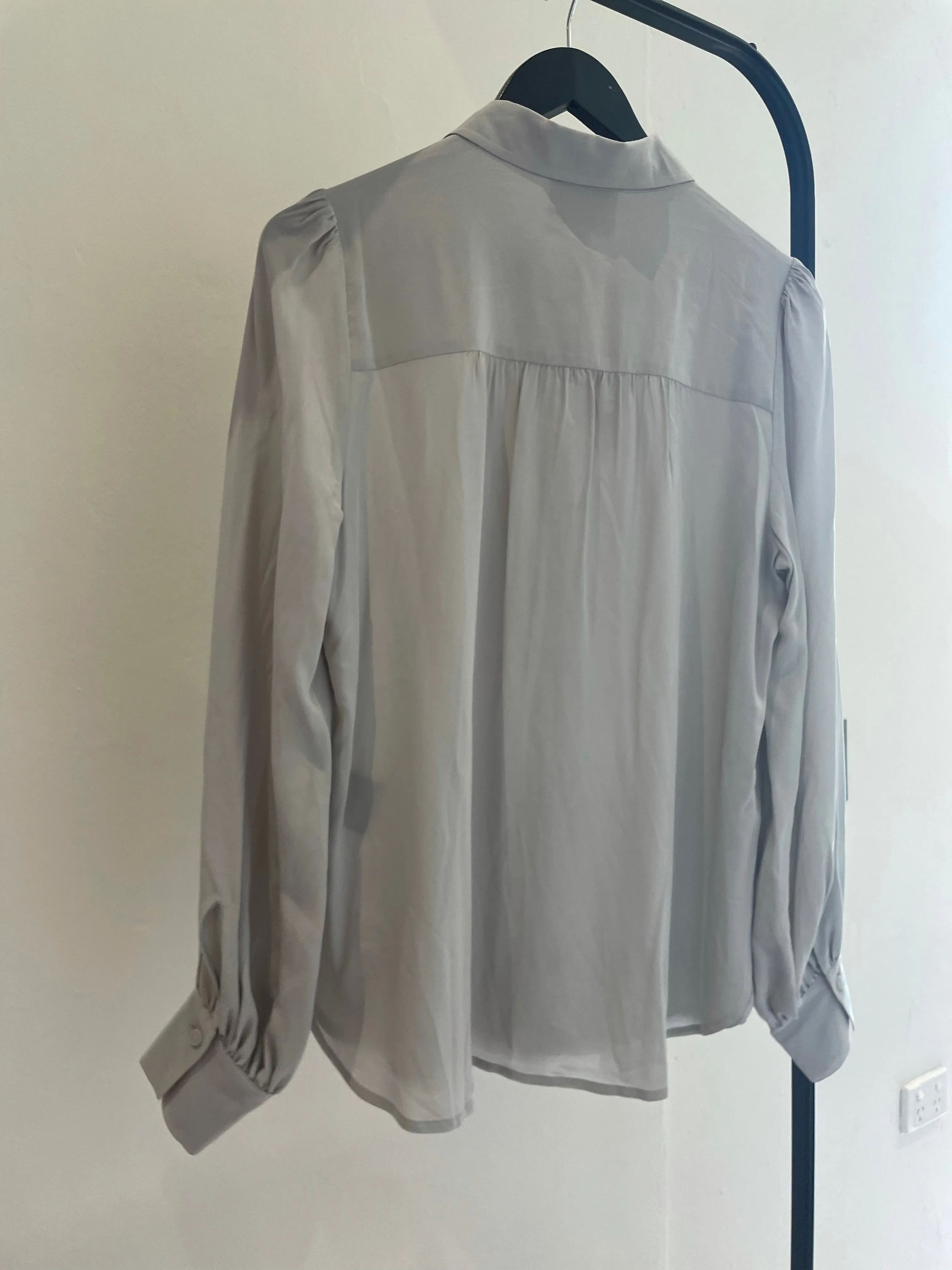 Thorina Silk Shirt - size M