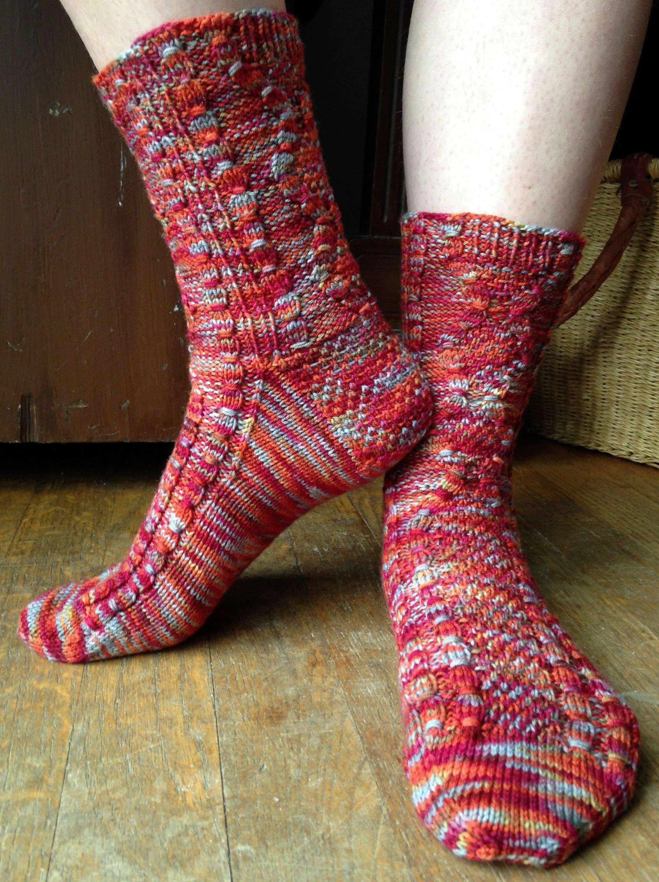Waving Bamboo Socks by Meghan Jones  *Pattern*